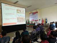 Executive Lectures Program Mputantular Nomor 8